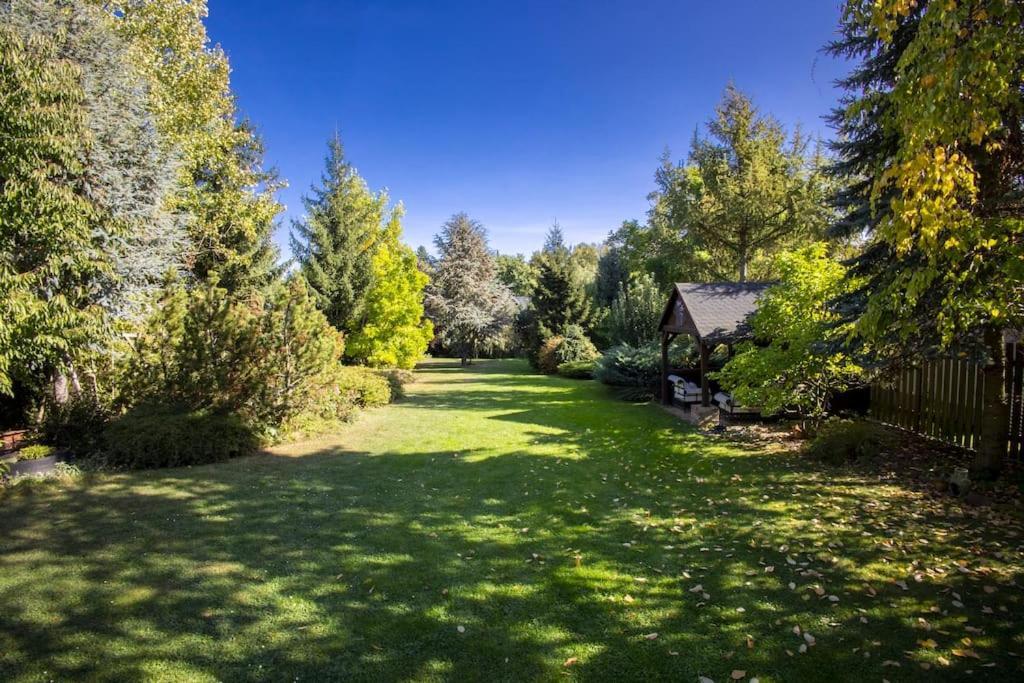 7 Bedroom Secluded Villa Close To Prague Ricany (Central Bohemian) Exterior foto