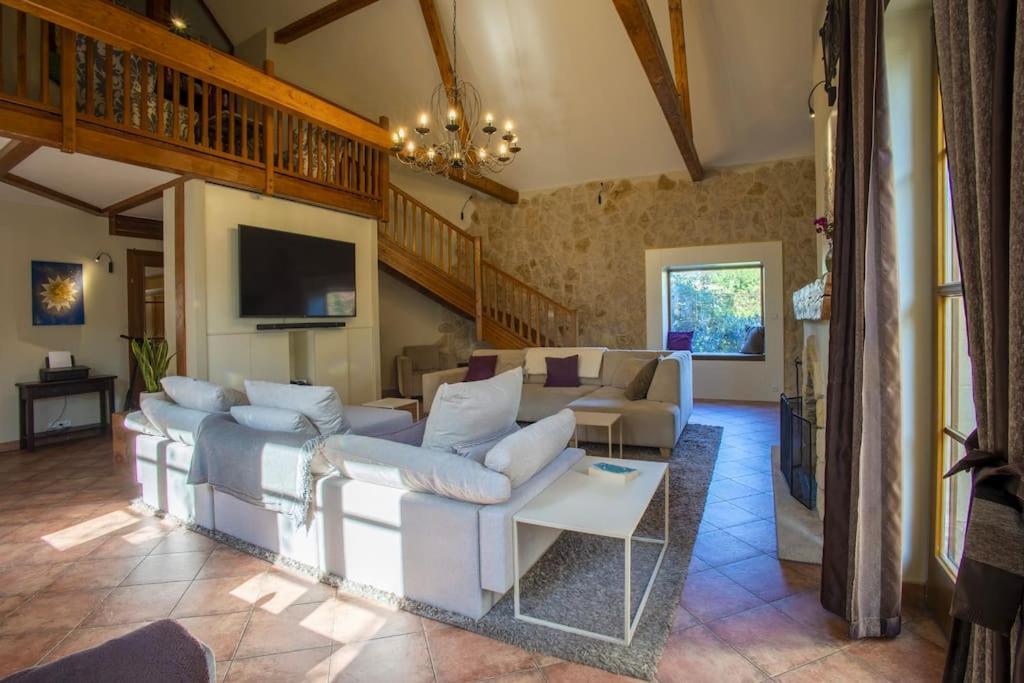 7 Bedroom Secluded Villa Close To Prague Ricany (Central Bohemian) Exterior foto