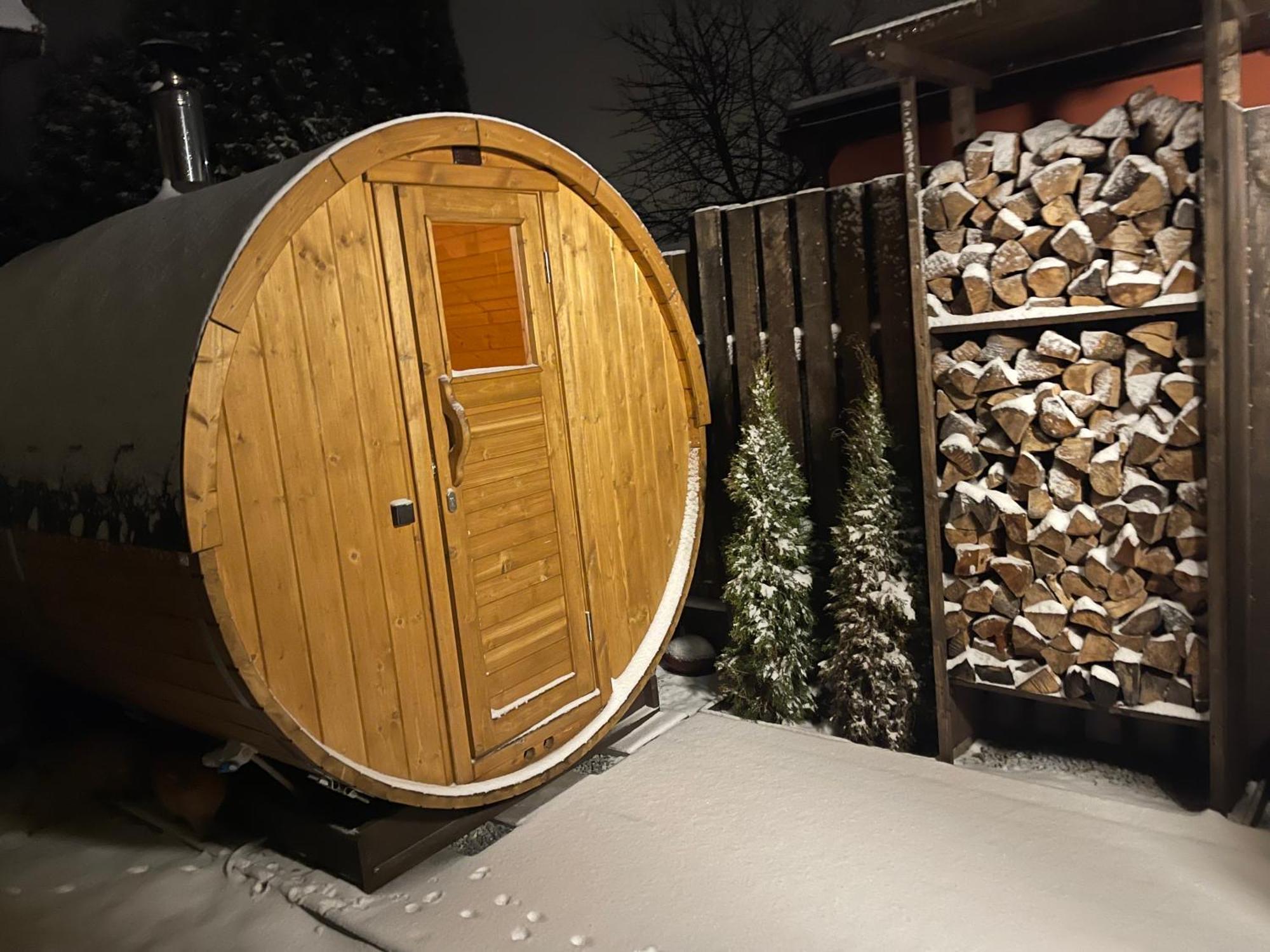 7 Bedroom Secluded Villa Close To Prague Ricany (Central Bohemian) Exterior foto