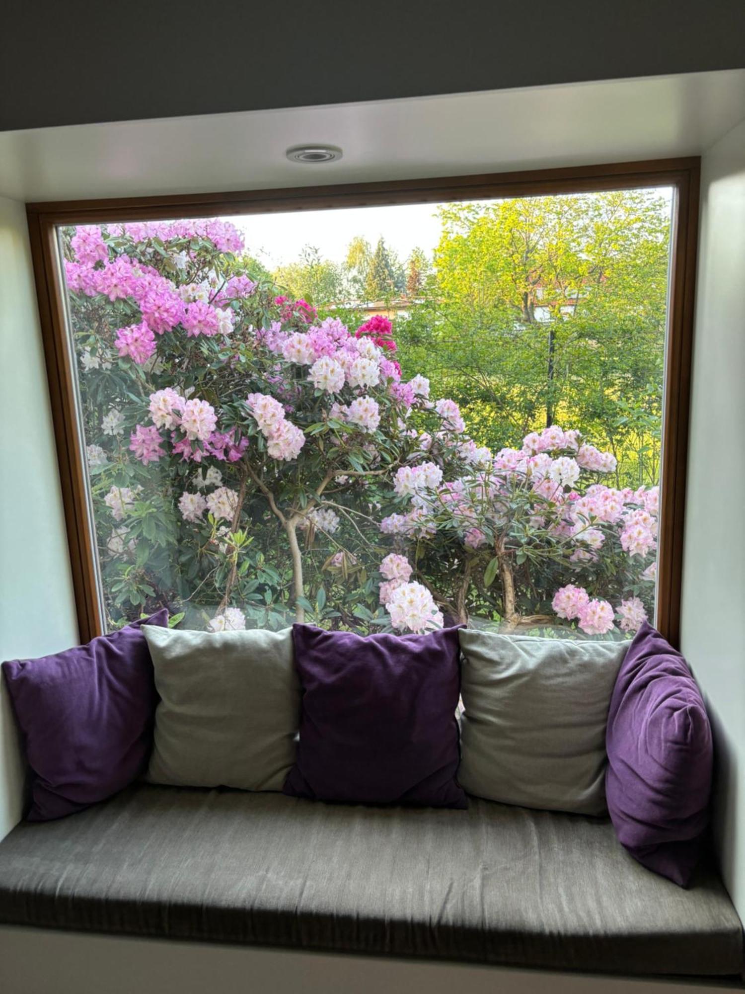 7 Bedroom Secluded Villa Close To Prague Ricany (Central Bohemian) Exterior foto
